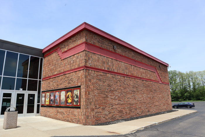 West Columbia 7 Theatres - May 29 2022 (newer photo)